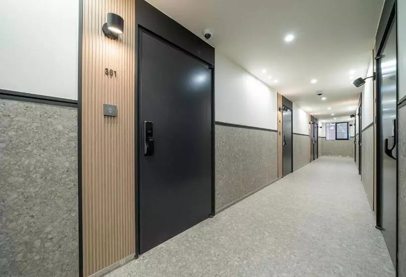 Hound Hotel Gimhae Samgye