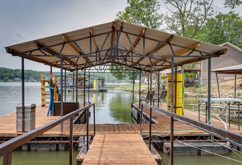 Private Dock + Fire Pit: Lake Of The Ozarks Home!