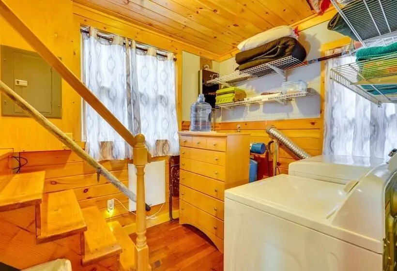 Lime Lake Cottage W/ Lakefront Deck & Dock!