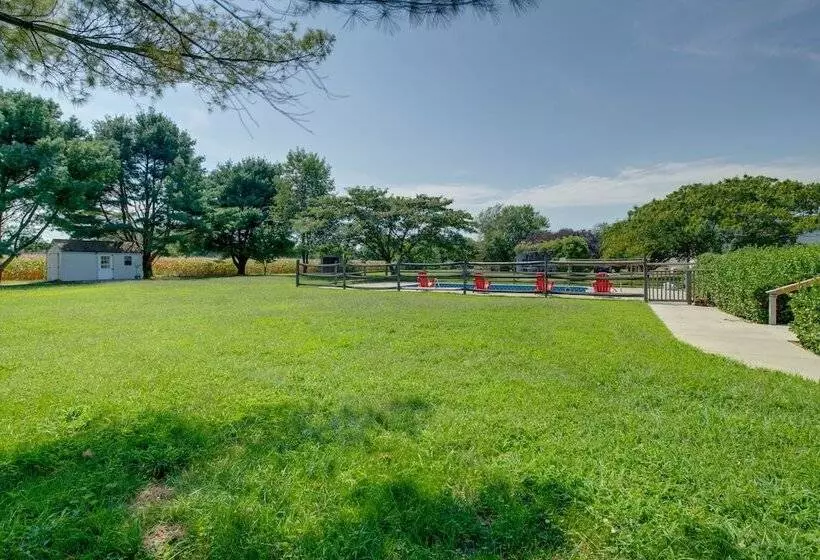 Lottsburg House W/ Private Pool + Fireplace