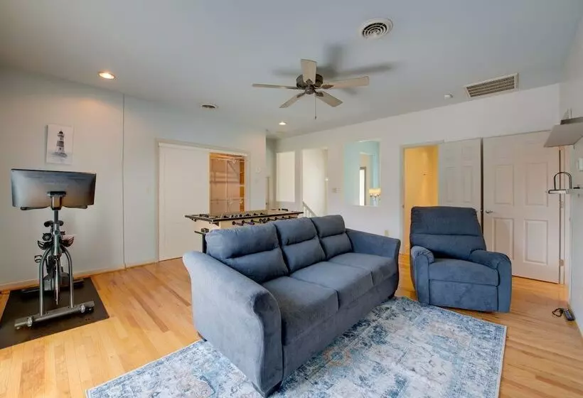 Lottsburg House W/ Private Pool + Fireplace