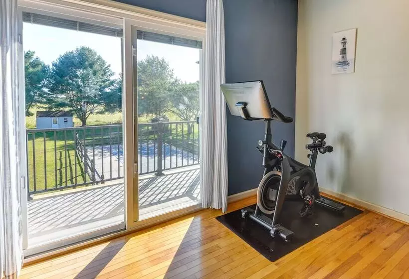 Lottsburg House W/ Private Pool + Fireplace