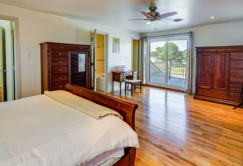 Lottsburg House W/ Private Pool + Fireplace