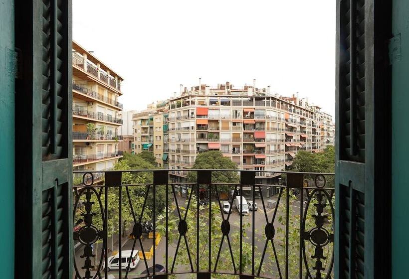 Numa I Caja Apartments