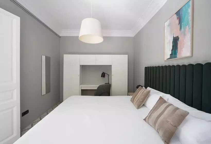 Numa I Caja Apartments