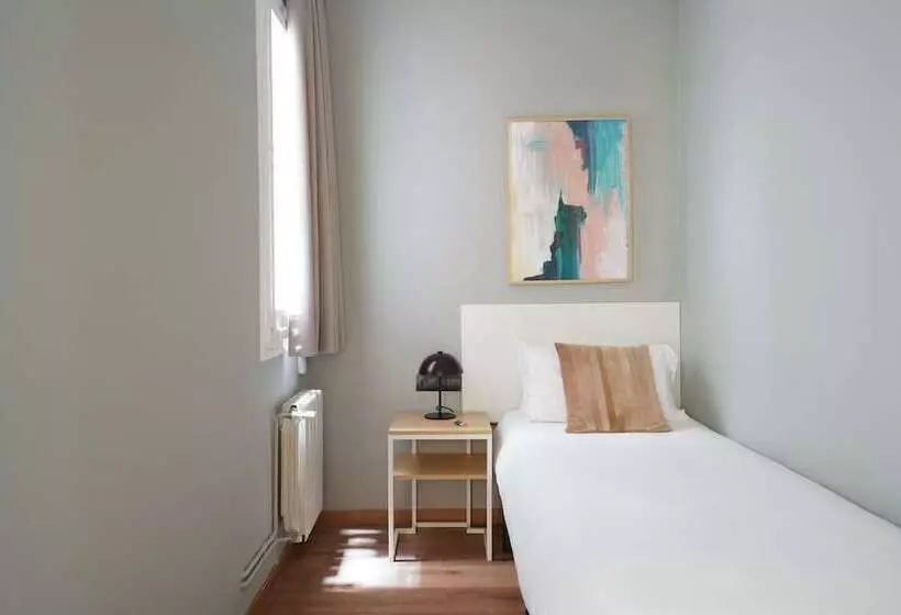 Numa I Caja Apartments