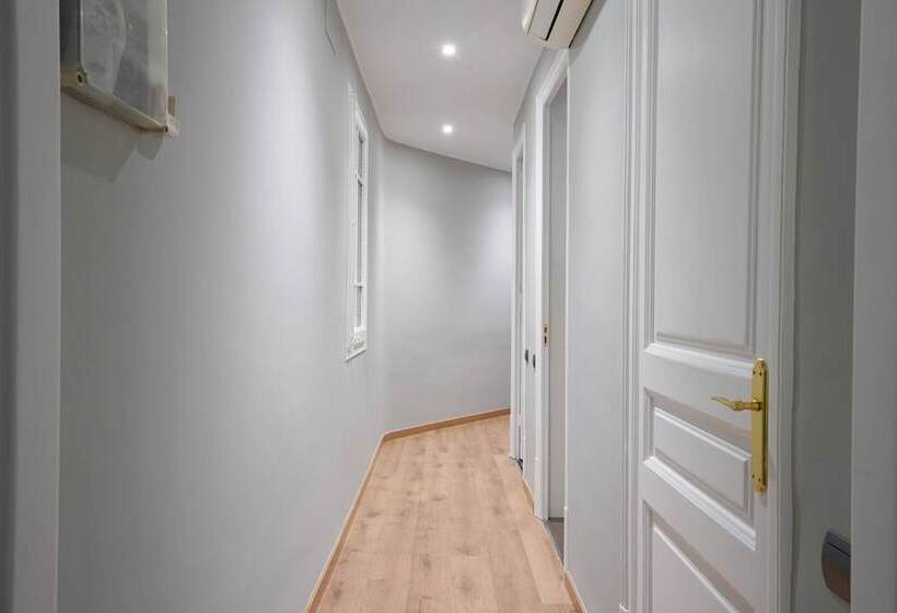 Numa I Caja Apartments