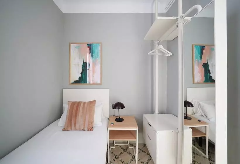 Numa I Caja Apartments