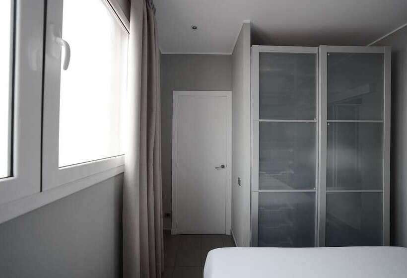 Numa I Caja Apartments