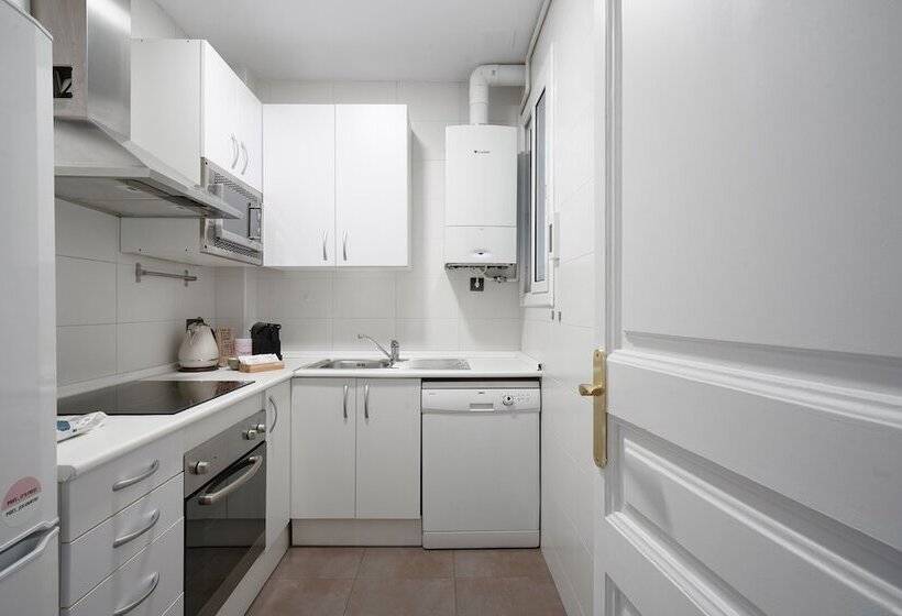 Numa I Caja Apartments