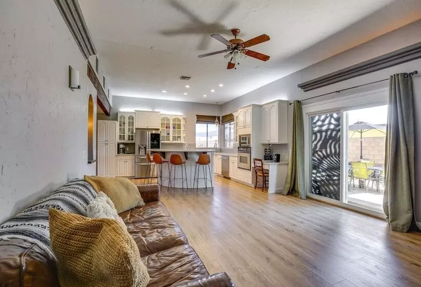 Palm Desert Home W/ Pool, Near Shops On El Paseo!