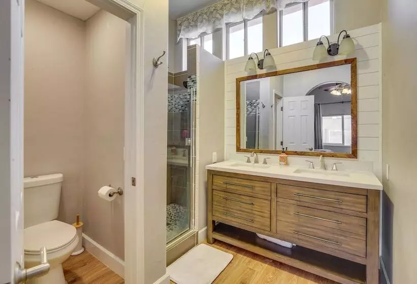 Palm Desert Home W/ Pool, Near Shops On El Paseo!