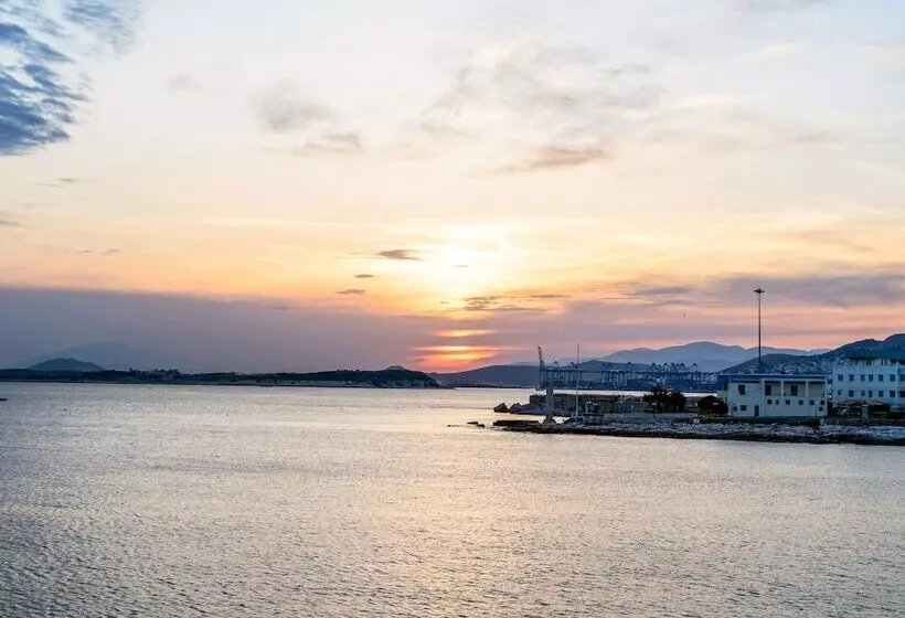 ペンション Sanders Port   Modest Studio Near Piraeus Port