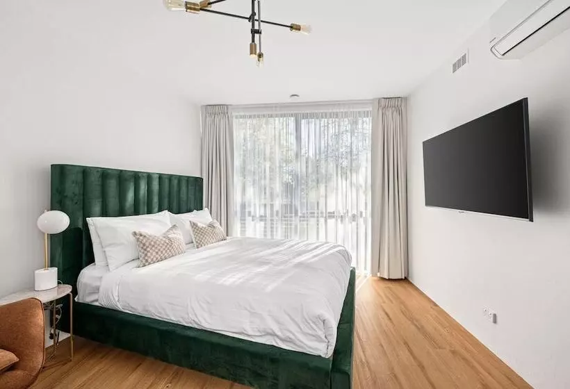 Peppertree Apartments