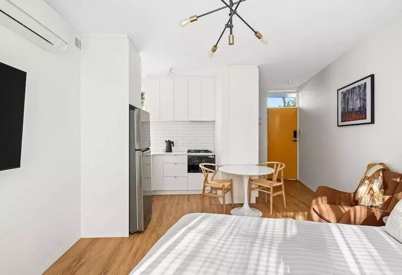 Peppertree Apartments