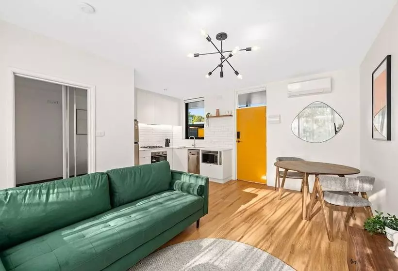 Peppertree Apartments