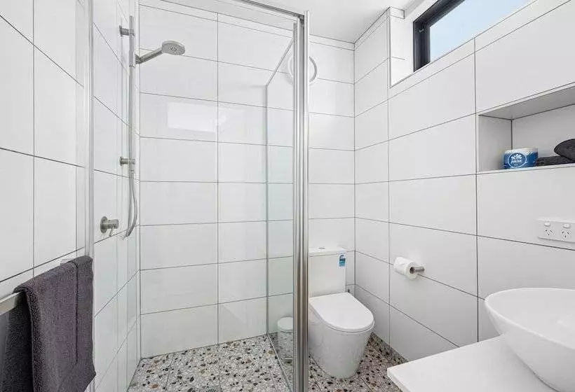 Peppertree Apartments