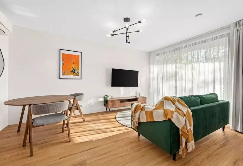 Peppertree Apartments