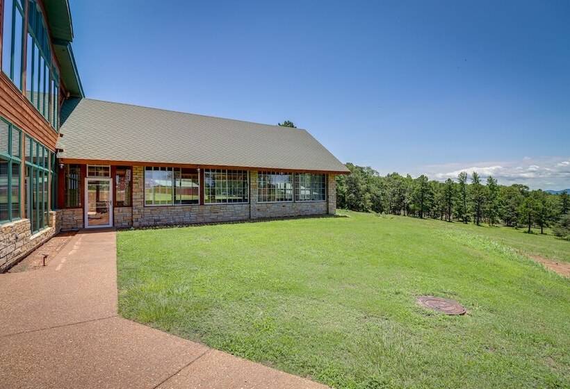 Mtn View Shirley Pool House: Pets Welcome!