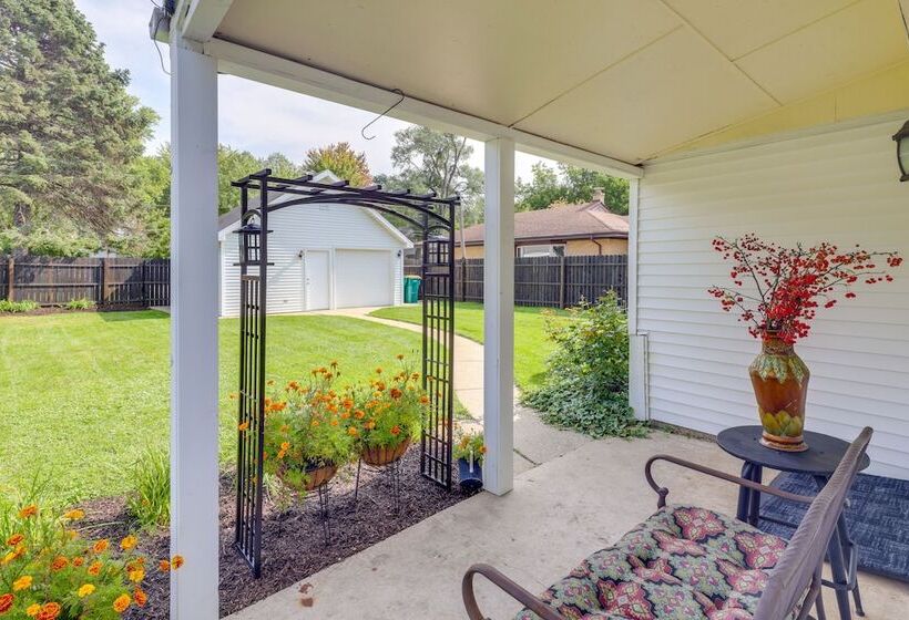 Private Plainfield Retreat W/ Gas Grill + Patio