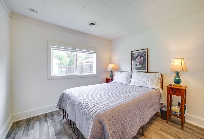 Private Plainfield Retreat W/ Gas Grill + Patio