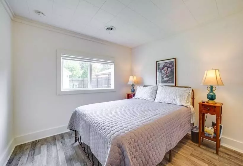 Private Plainfield Retreat W/ Gas Grill + Patio