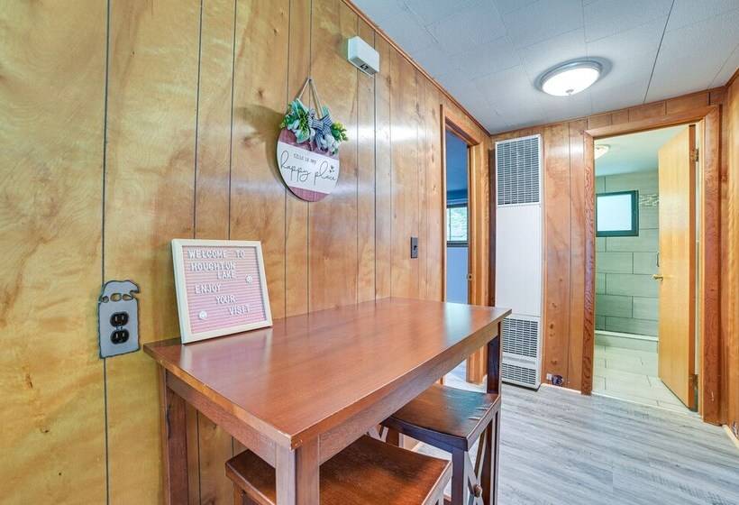 Prudenville Family Home W/ Game Room & Fire Pit!