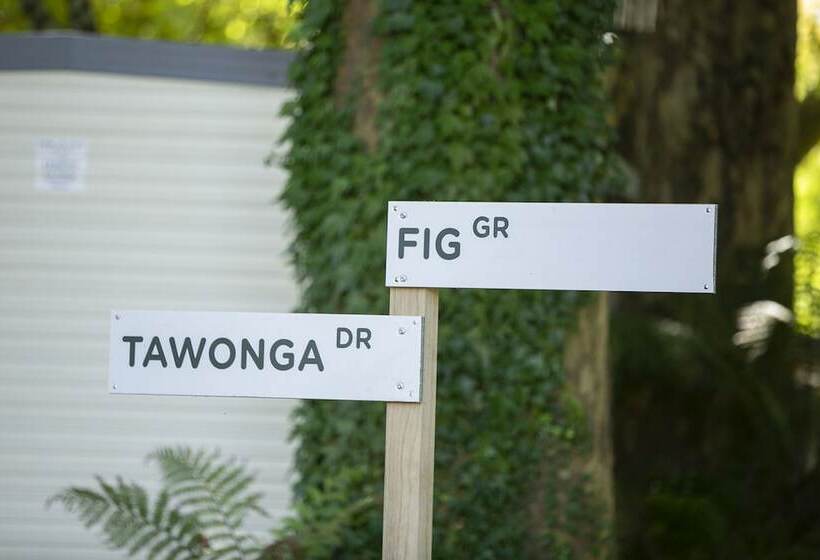 אתר נופש Tawonga Tourist Park