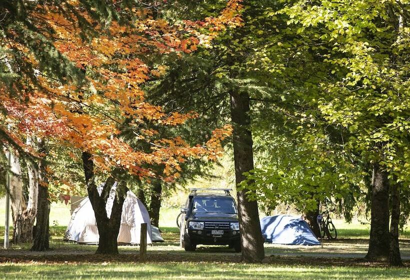 אתר נופש Tawonga Tourist Park