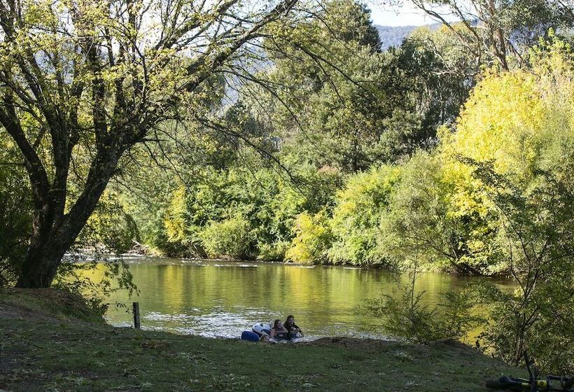 אתר נופש Tawonga Tourist Park