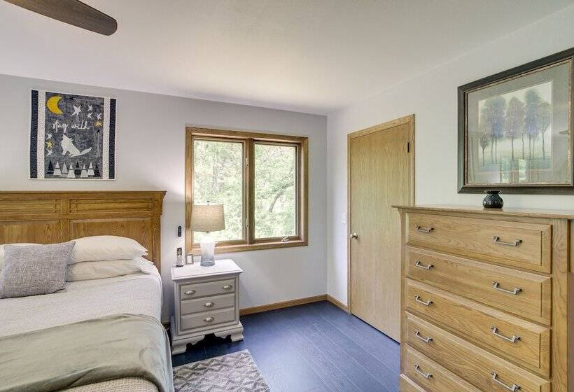 Secluded Wautoma Home W/ Fire Pit!