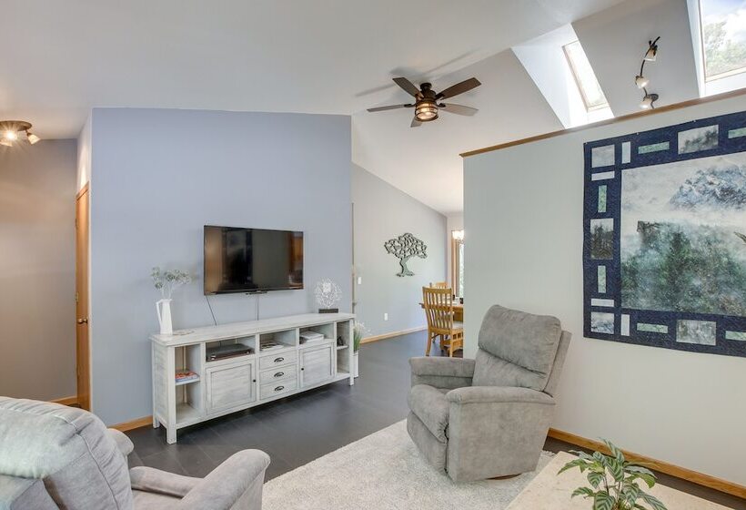 Secluded Wautoma Home W/ Fire Pit!