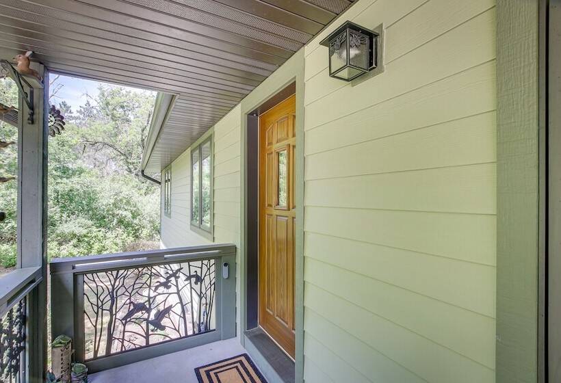 Secluded Wautoma Home W/ Fire Pit!