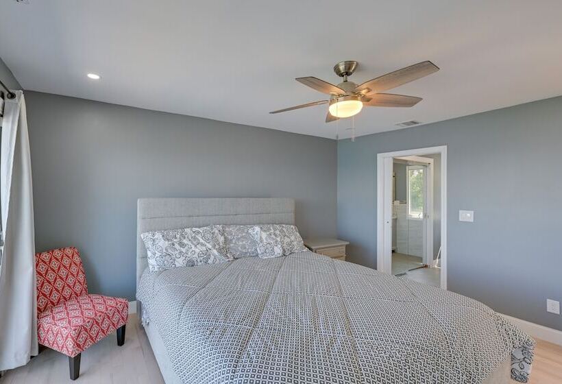 Spacious Rocky Point Retreat W/ Al Fresco Dining!