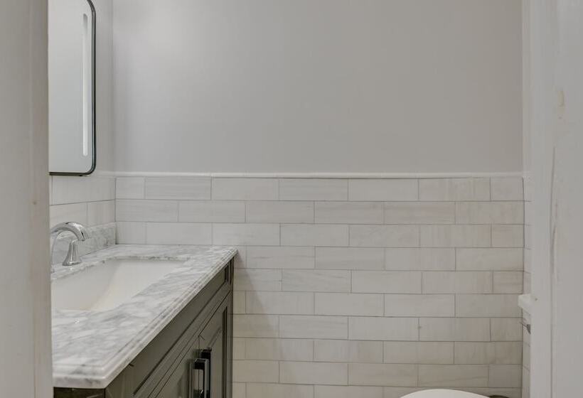 Spacious Rocky Point Retreat W/ Al Fresco Dining!