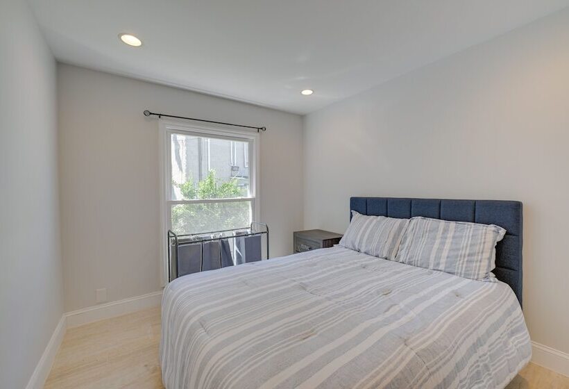 Spacious Rocky Point Retreat W/ Al Fresco Dining!