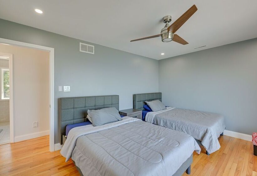 Spacious Rocky Point Retreat W/ Al Fresco Dining!