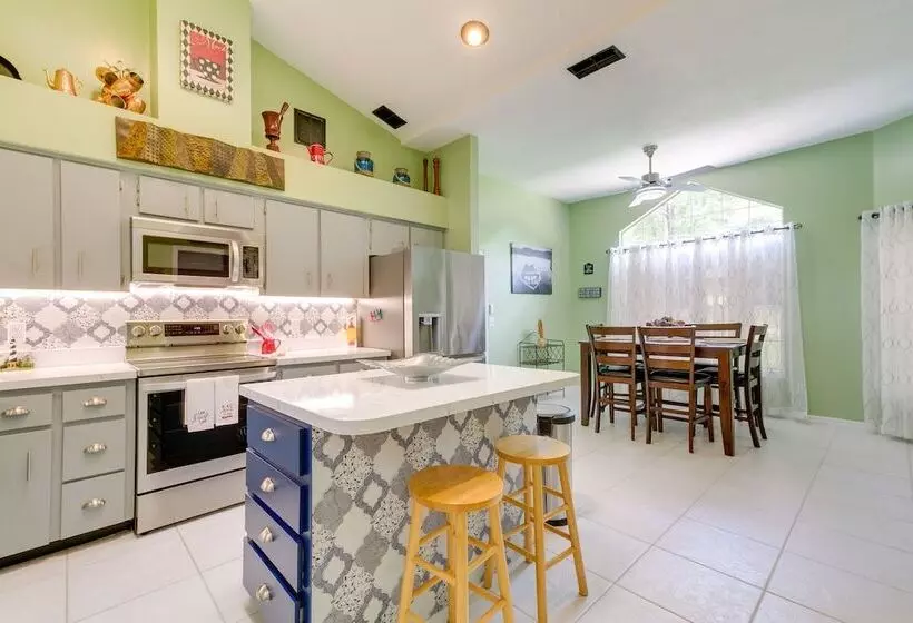 Sunny Home W/ Pool & Lanai   Near Rainbow River!