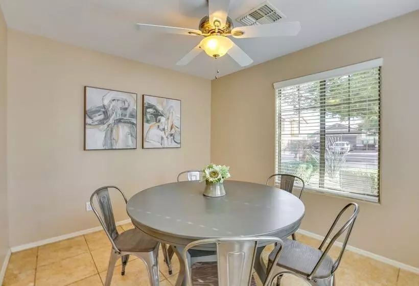 Sunny Surprise Home: Heated Outdoor Pool, Hot Tub!