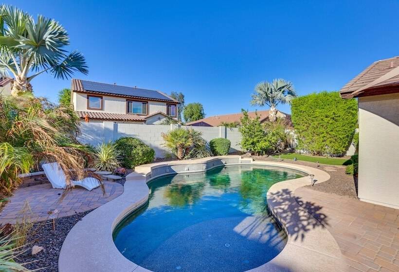 Sunny Surprise Home: Heated Outdoor Pool, Hot Tub!