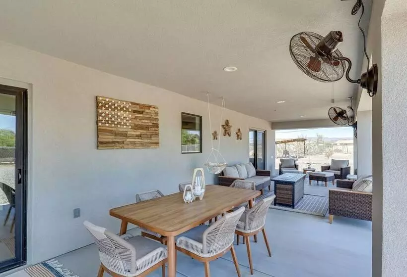 Topocks Premier Luxury Rental Home: 5 Mi To River