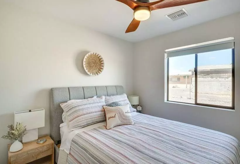 Topocks Premier Luxury Rental Home: 5 Mi To River