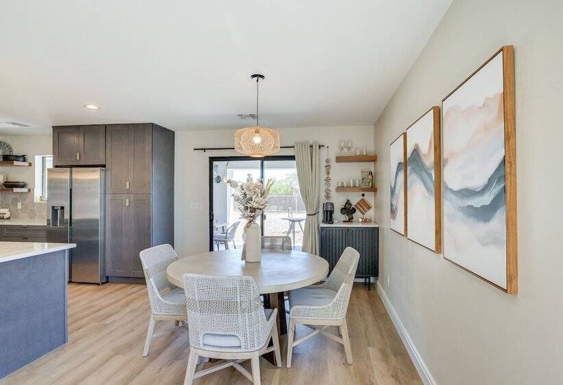 Topocks Premier Luxury Rental Home: 5 Mi To River