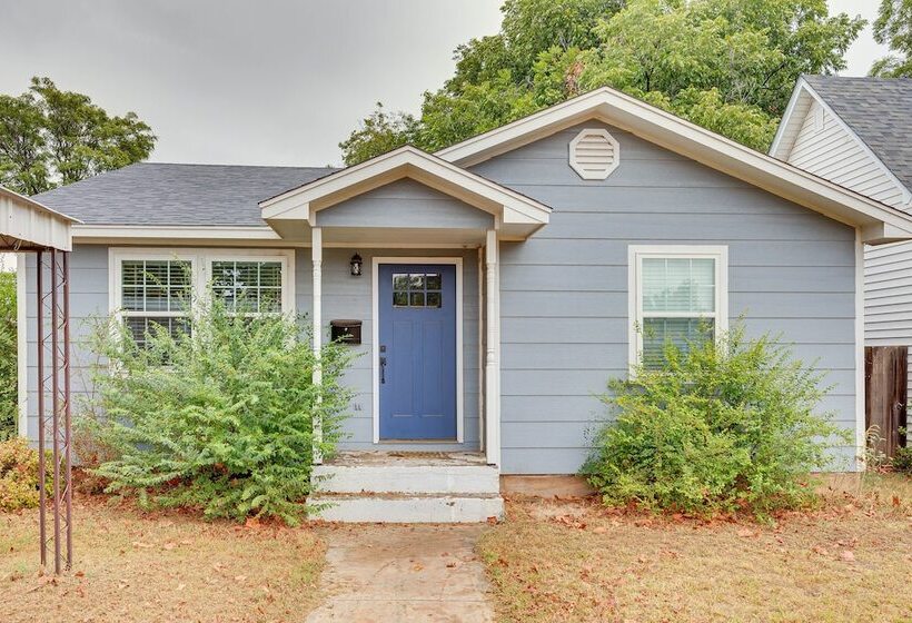 Updated Home W/ Yard ~ 14 Mi To Quartz Mountain!