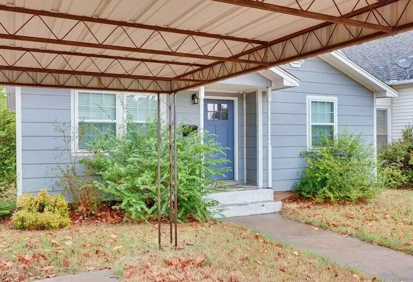 Updated Home W/ Yard ~ 14 Mi To Quartz Mountain!