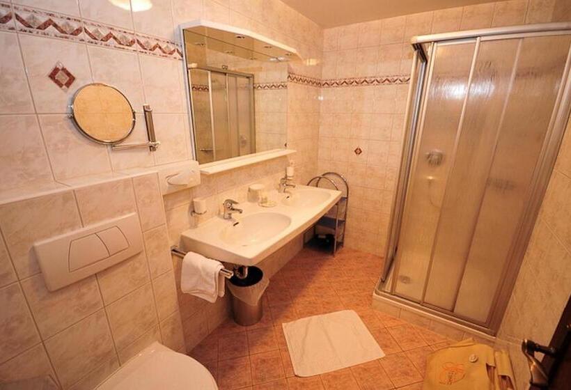 Apart Hotel Garni Strasser