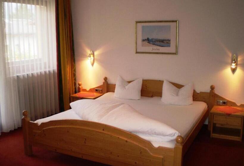 Apart Hotel Garni Strasser