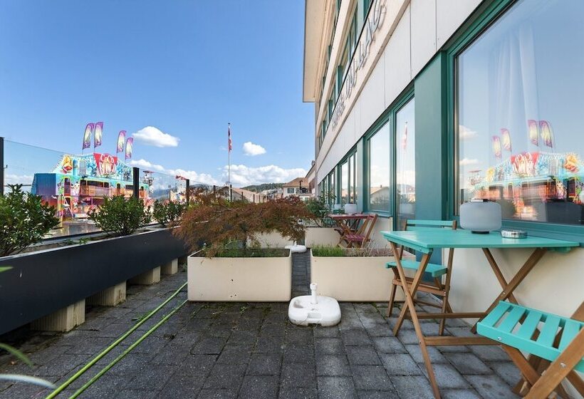 Becozy Du Lac Self Check In Hotel Riviera Edition