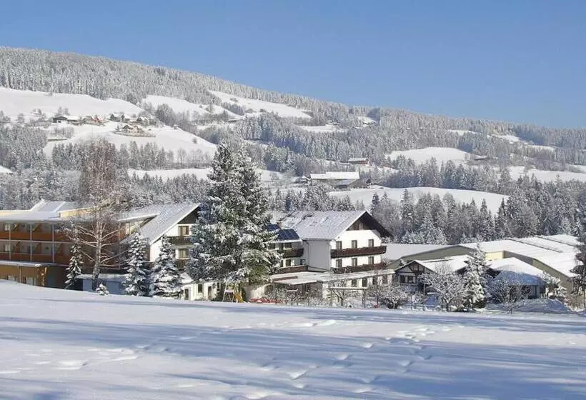 Der Trattner   Hotel Trattnerhof & Hotel Schöcklblick