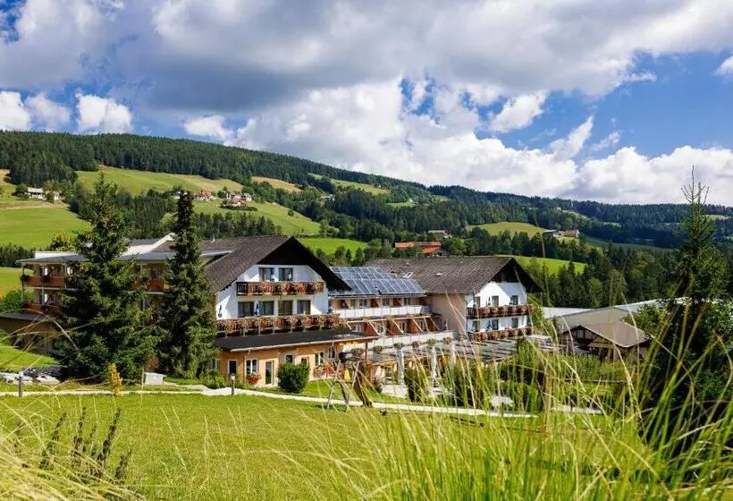 Der Trattner   Hotel Trattnerhof & Hotel Schöcklblick